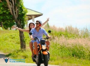 E-chopper of scooter tocht door het Heuvelland