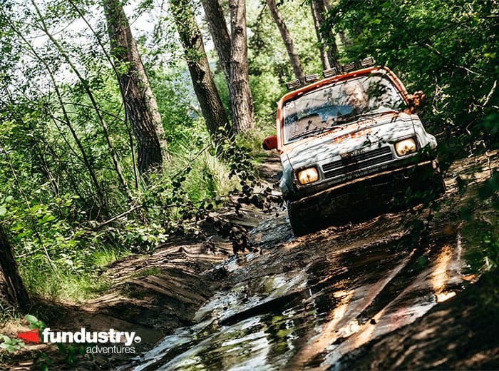Offroad rijden + eventuele slipcursus bij Fundustry