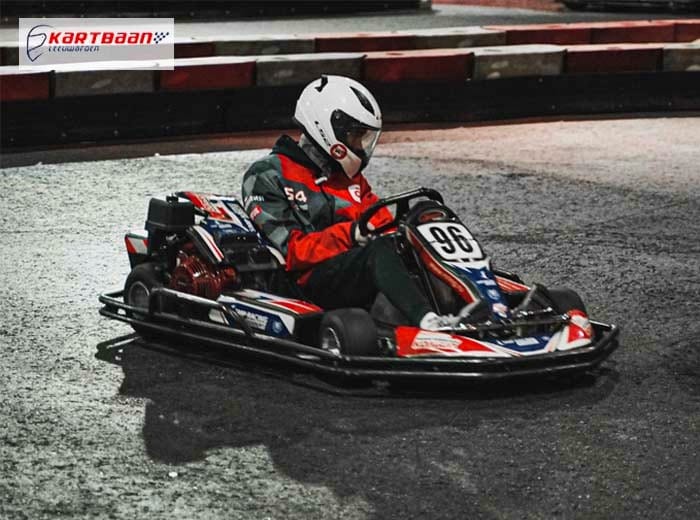 1 of 2 heats karten bij Kartbaan Leeuwarden