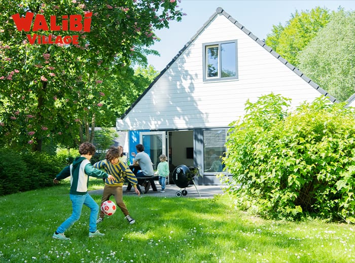 Tickets 10 Verblijf in een 4- of 8-persoons bungalow in Walibi Village
