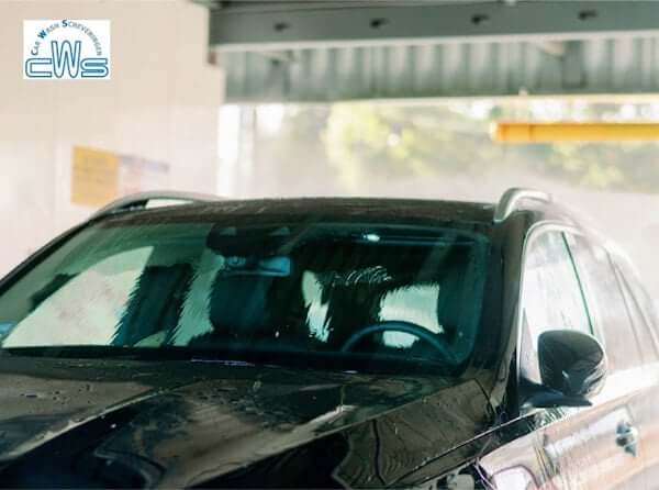 Wasbeurt bij CarWash Scheveningen
