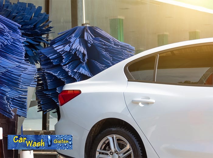 Wasbeurt bij Carwash Gieten