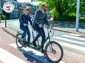 Fietstour Leiden/Tulpenroute + 2 drankjes + evt. huur E-bike of tandem