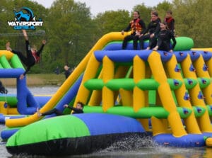 Leukste dagje uit! 19 1 uur Aquapark + patat met saus bij Watersportcentre Veendam